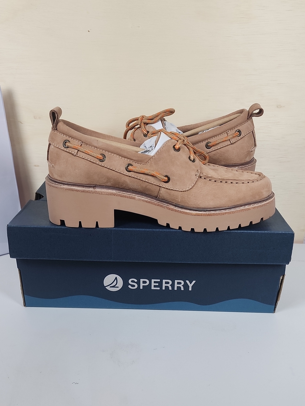 Sperry Authentic Original Lug 2-Eye Boat Shoe Suze 8.5
